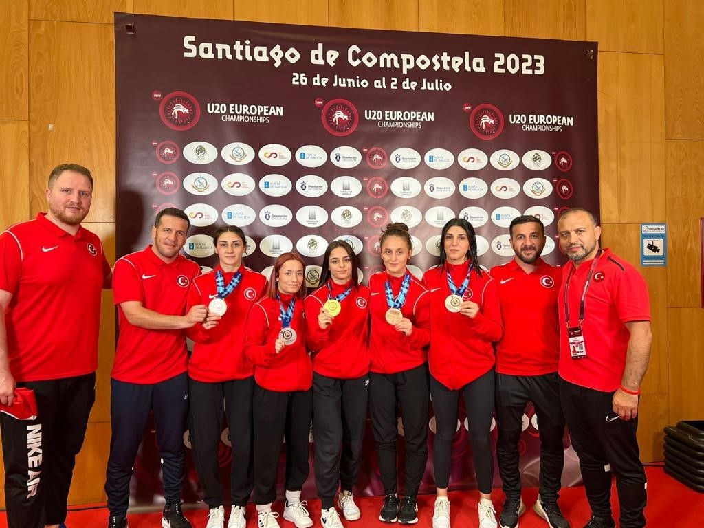 İSPANYA’NIN SANTİAGO DE COMPOSTELA KENTİNDE DÜZENLENEN U20 AVRUPA GÜREŞ ŞAMPİYONASI’NDA