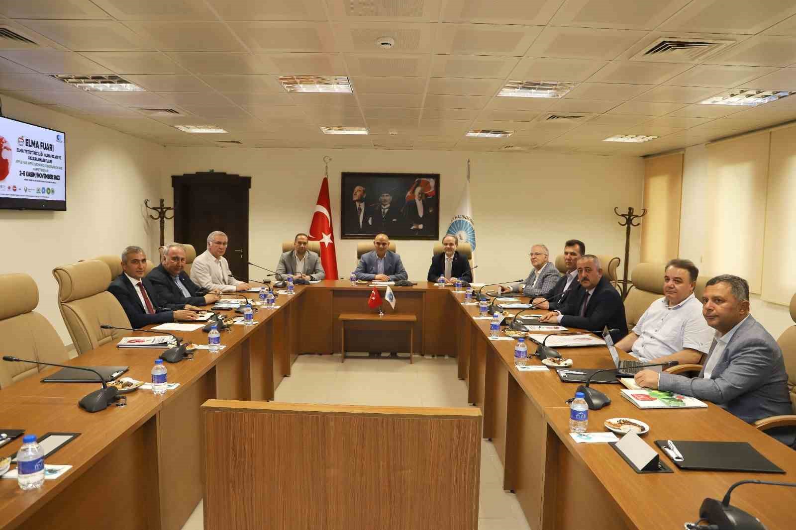 NİĞDE (İHA) - NİĞDE ÖMER HALİSDEMİR ÜNİVERSİTESİNİN DE PAYDAŞLARI ARASINDA