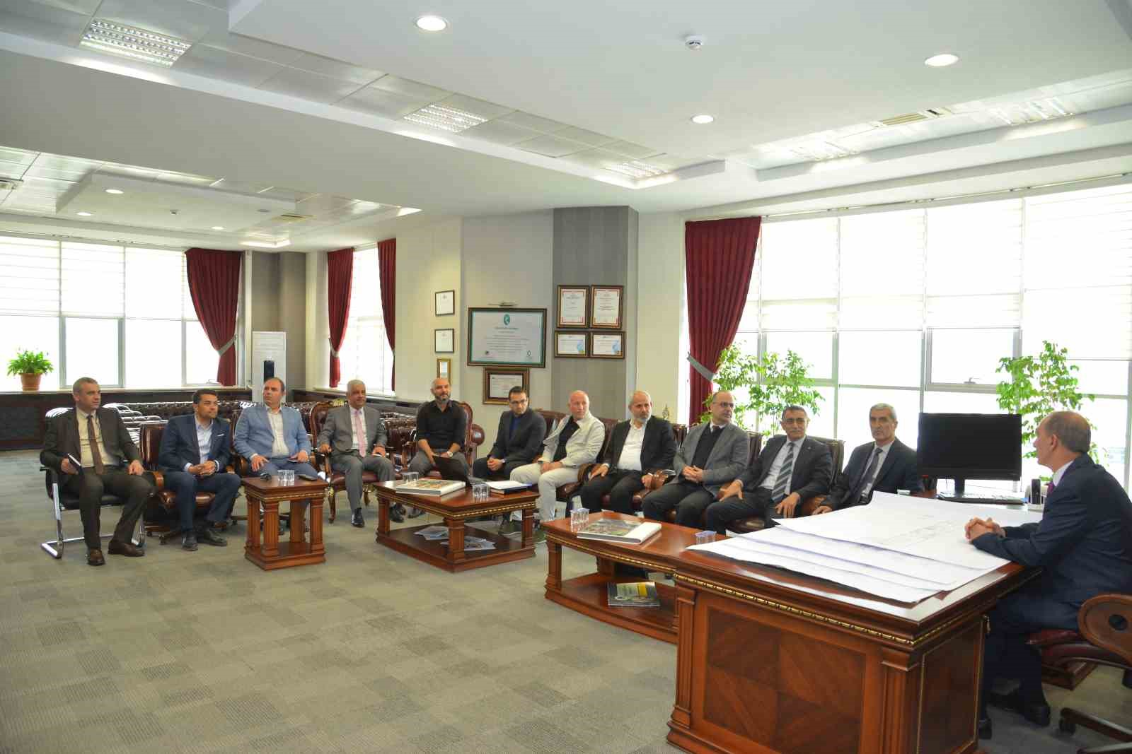 YENİ KIRŞEHİR DEVLET HASTANESİ İÇİN DEĞERLENDİRME TOPLANTISI YAPILDI