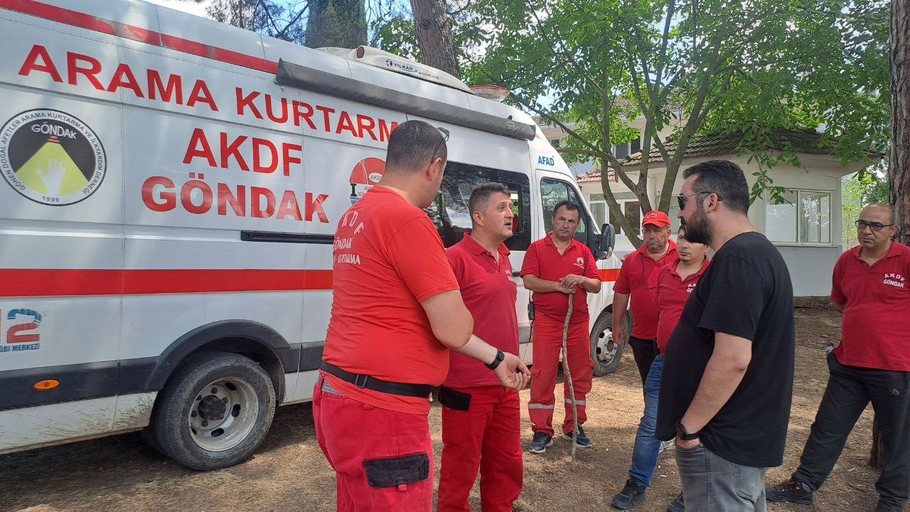KAYIP ÜNLÜ EKONOMİST KORHAN BERZEG'İ ARAMA ÇALIŞMALARI SÜRÜYOR