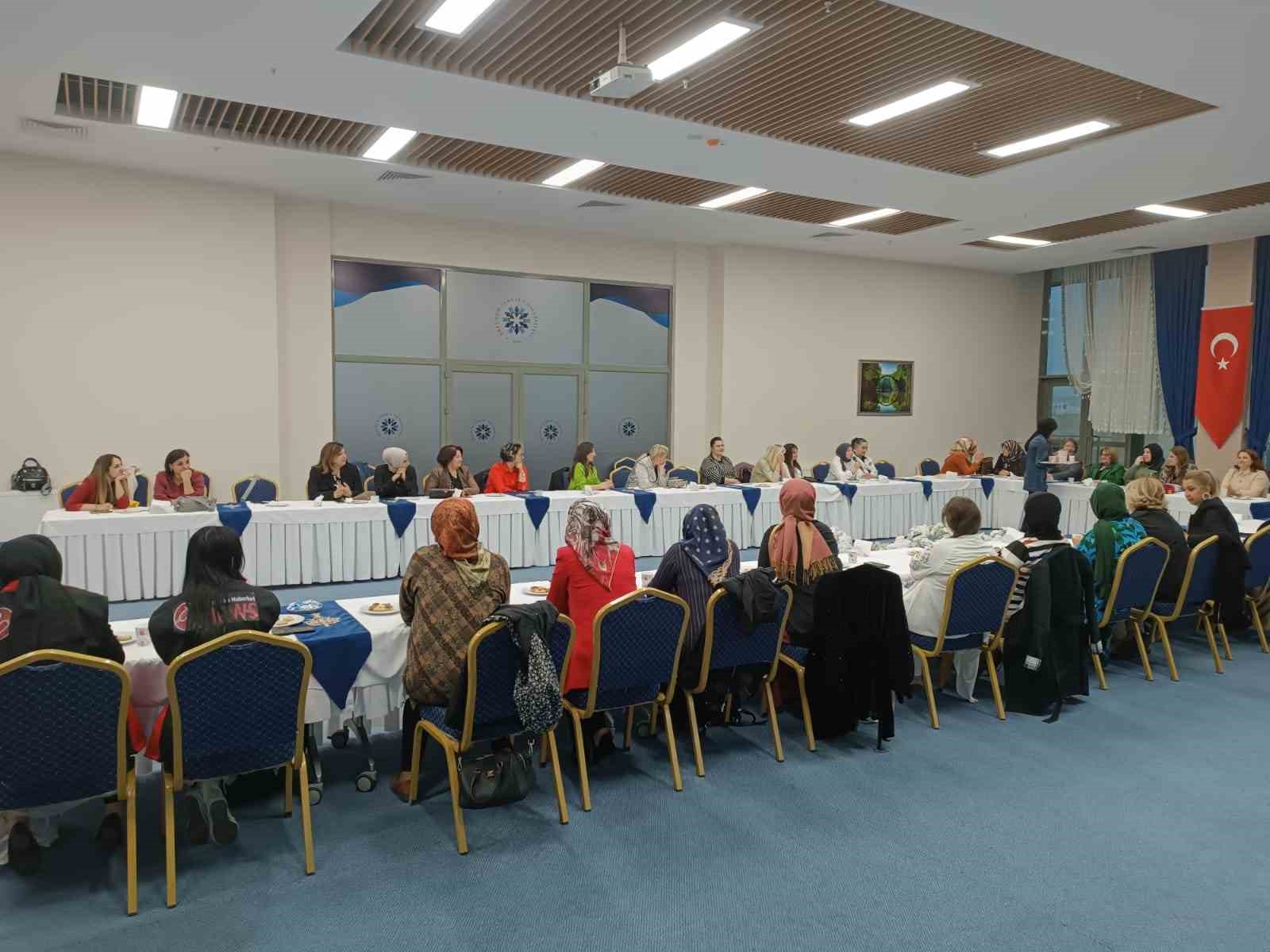 TÜRKİYE DİL VE EDEBİYAT DERNEĞİ ERZURUM ŞUBESİ KADIN KOMİSYONU TARAFINDAN