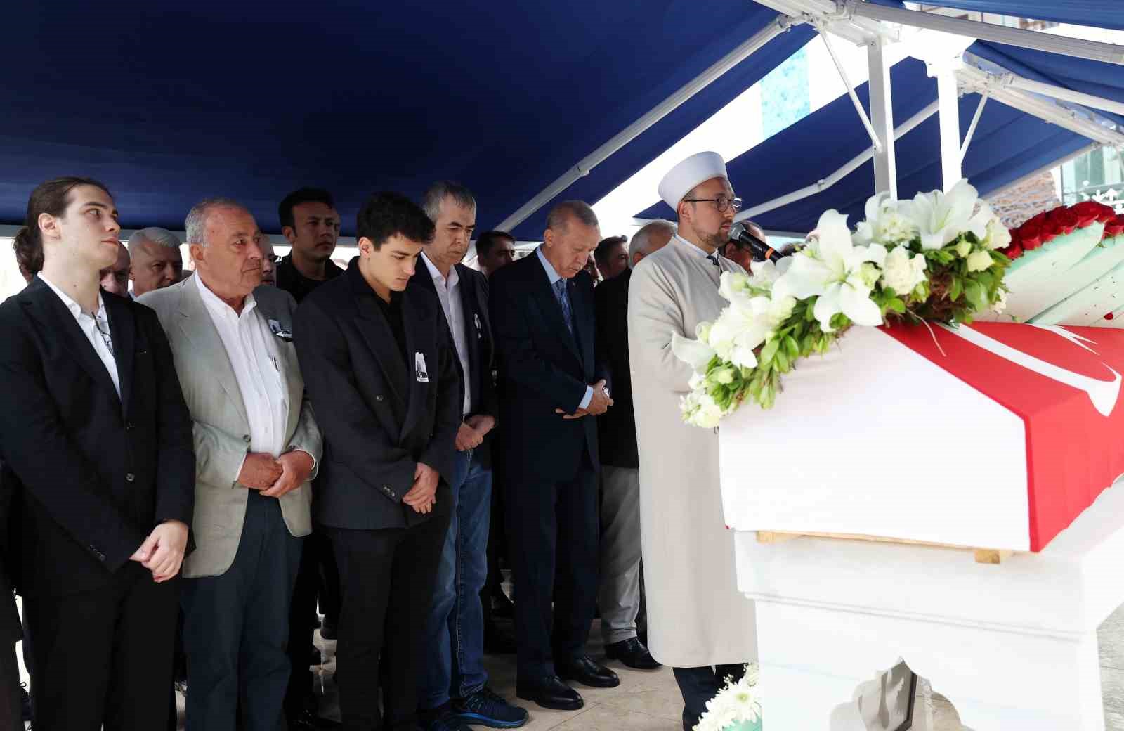 CENAZE TÖRENİNE CUMHURBAŞKANI ERDOĞAN DA KATILDI