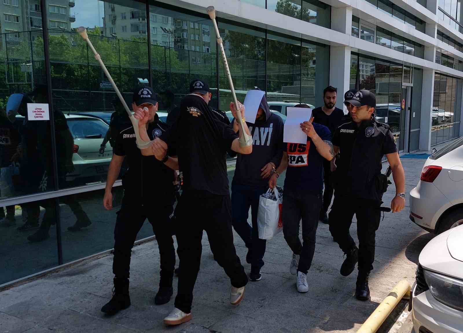 SAMSUN'DA UYUŞTURUCU OPERASYONUNDA GÖZALTINA ALINARAK ADLİYEYE SEVK EDİLEN 7 KİŞİDEN
