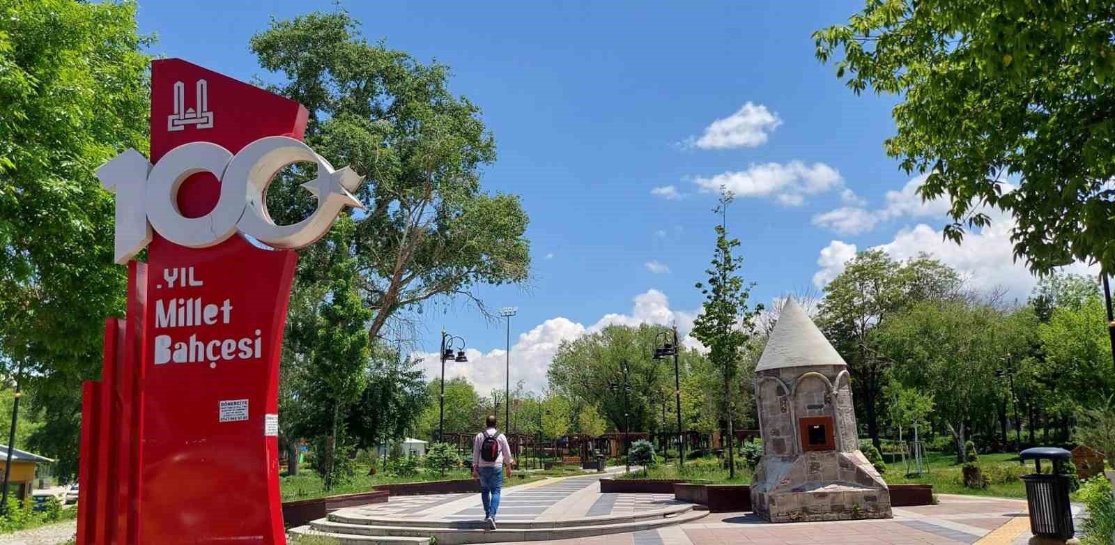 METEOROLOJİNİN BEŞ GÜNLÜK HAVA TAHMİNLERİNE BAKILDIĞINDA ERZURUM’UN İÇİNDE BÖLGEDE YAĞIŞLAR