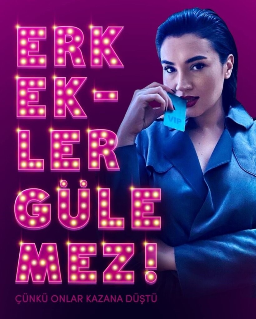 AYŞEGÜL KAPLAN, ERKEKLİK HALLERİNİ İRDELEDİĞİ TEK KİŞİLİK STAND-UP GÖSTERİSİ "ERKEKLER