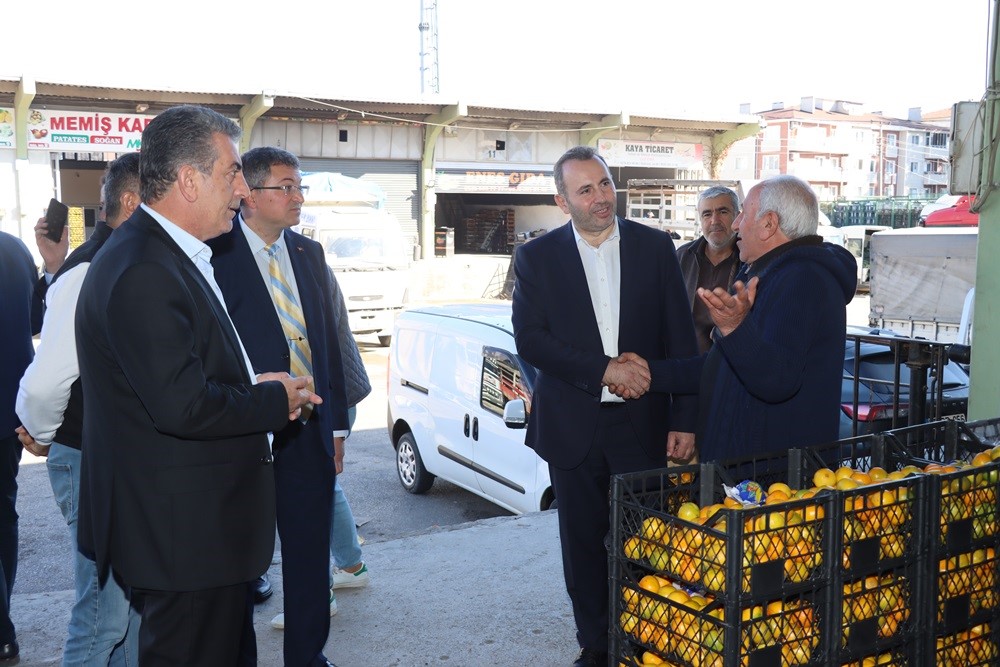YALOVA BELEDİYESİ YAŞ, SEBZE VE MEYVE HALİNDEN 2023 YILININ İLK