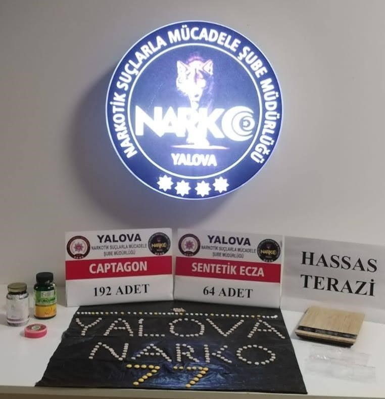 YALOVA’DA POLİS TARAFINDAN DÜZENLENEN UYUŞTURUCU OPERASYONUNDA GÖZALTINA ALINAN 3 KİŞİDEN