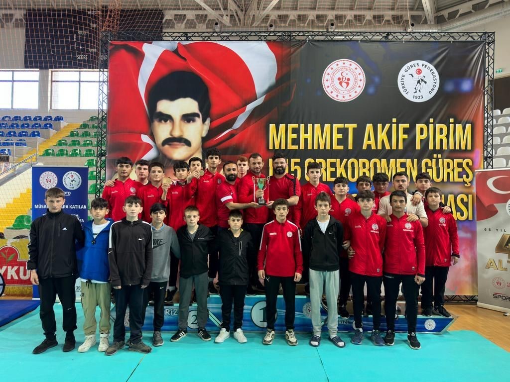 KAVAKLI GÜREŞÇİLER AVRUPA YOLUNDA