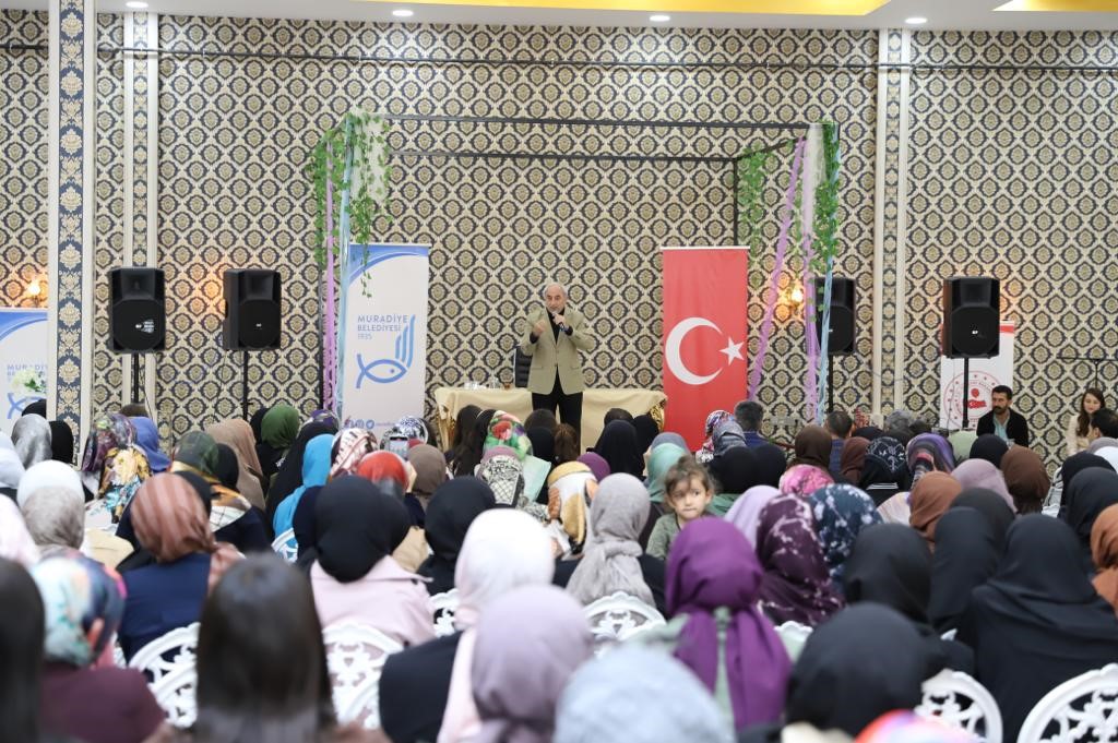 VAN’IN MURADİYE KAYMAKAMLIĞI HİMAYESİNDE MURADİYE BELEDİYESİ KÜLTÜR VE SOSYAL İŞLER