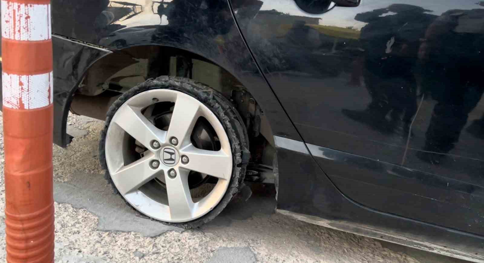 YARALI ŞAHIS, PATLAYAN LASTİĞE RAĞMEN ARKADAŞI TARAFINDAN HASTANEYE GÖTÜRÜLDÜ.