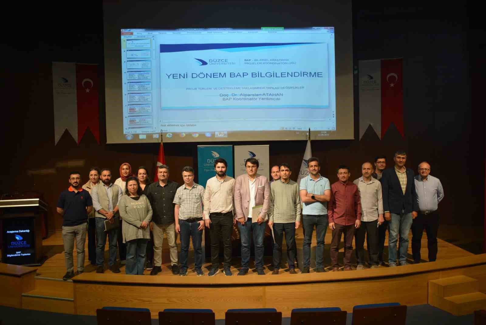 DÜZCE ÜNİVERSİTESİ MESLEK YÜKSEKOKULLARI KOORDİNATÖRLÜĞÜ (DÜMEYOK) TARAFINDAN DÜZENLENEN ARAŞTIRMA DEKANLIĞI
