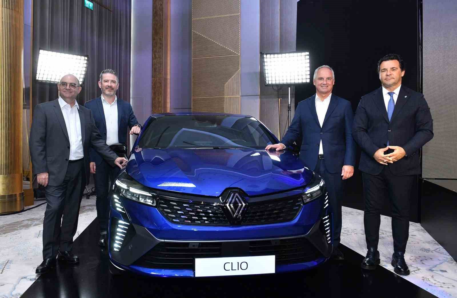 RENAULT CLİO, YENİLENEN TASARIM VE DONANIM ÖZELLİKLERİYLE TÜRKİYE’DE TANITILDI.