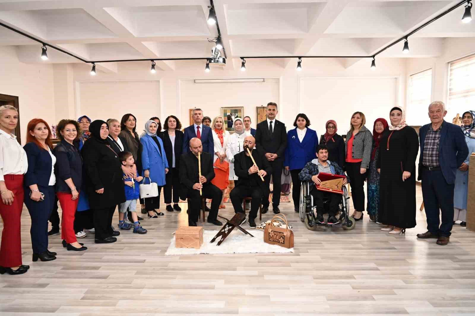 MAMAK BELEDİYESİNİN 19 AİLE MERKEZİ, MUSİKİ MUALLİM MERKEZİNDE ORTAK YIL