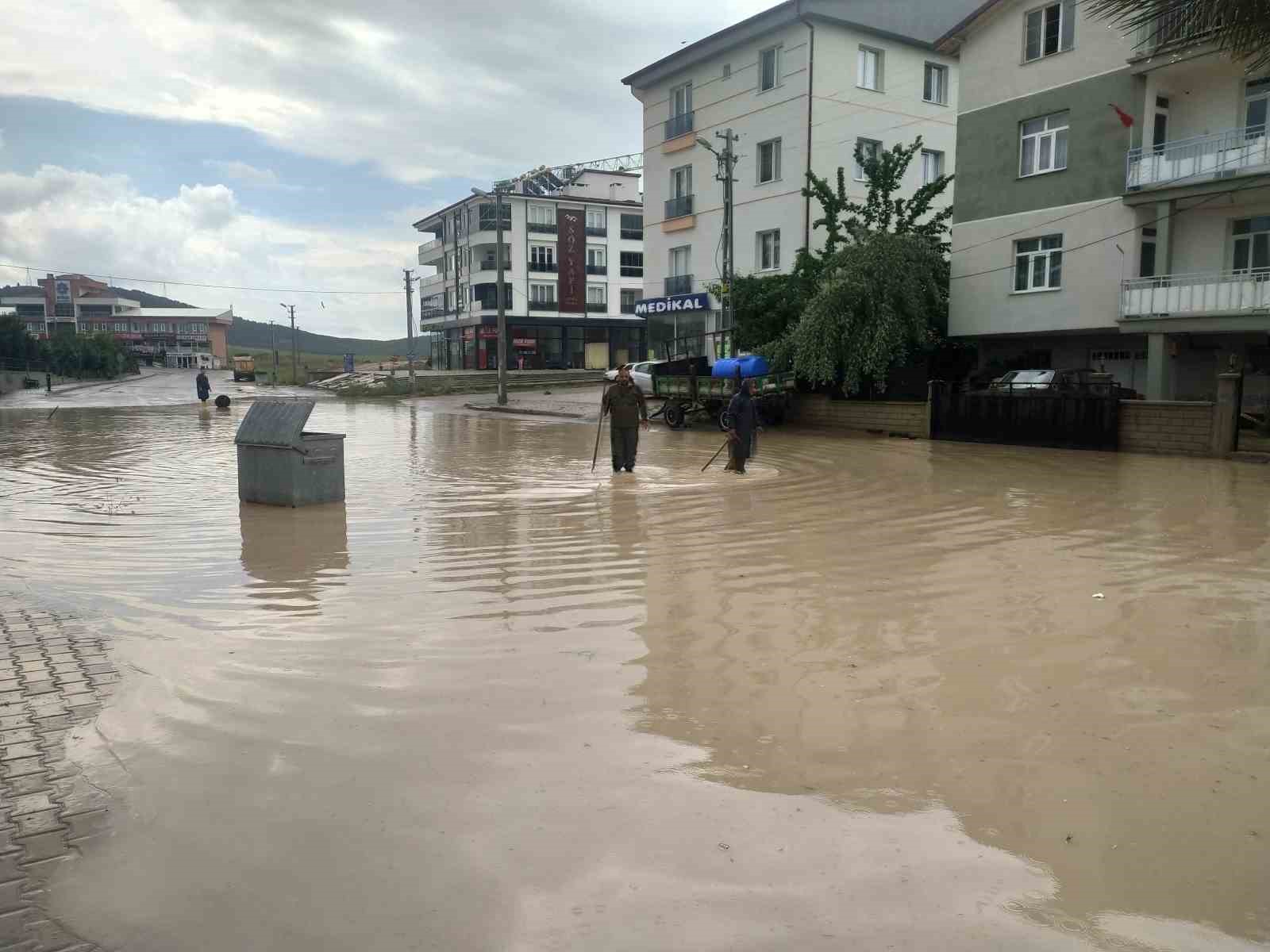 KONYA’NIN BEYŞEHİR İLÇESİNDE 11 HAZİRAN PAZAR GÜNÜ METREKAREYE 27.8 KİLOGRAM