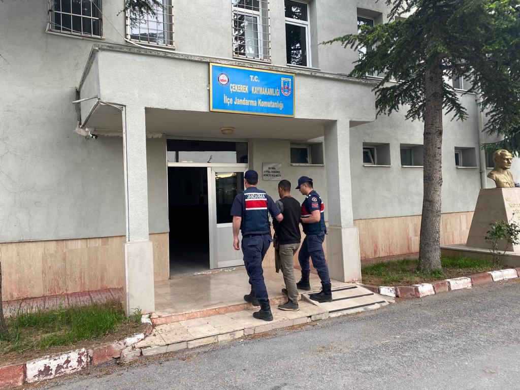 YOZGAT’TA 21 YIL HAPİS CEZASI BULUNAN FİRARİ HÜKÜMLÜ YAKALANDI