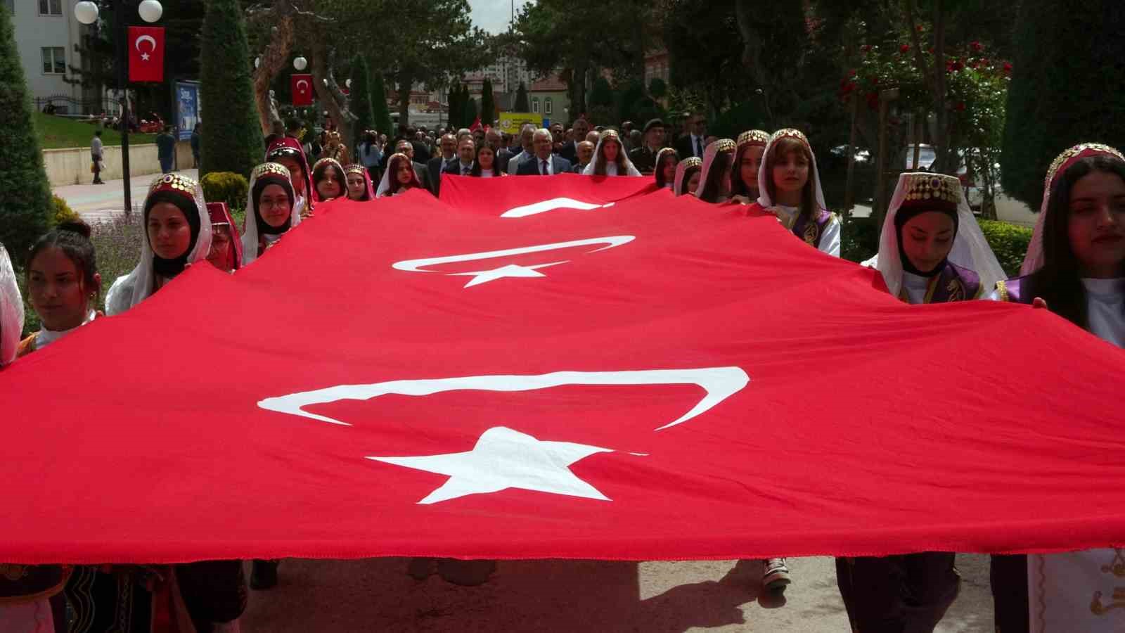 YOZGAT’TA HALK OYUNLARI ŞENLİĞİ DÜZENLENDİ