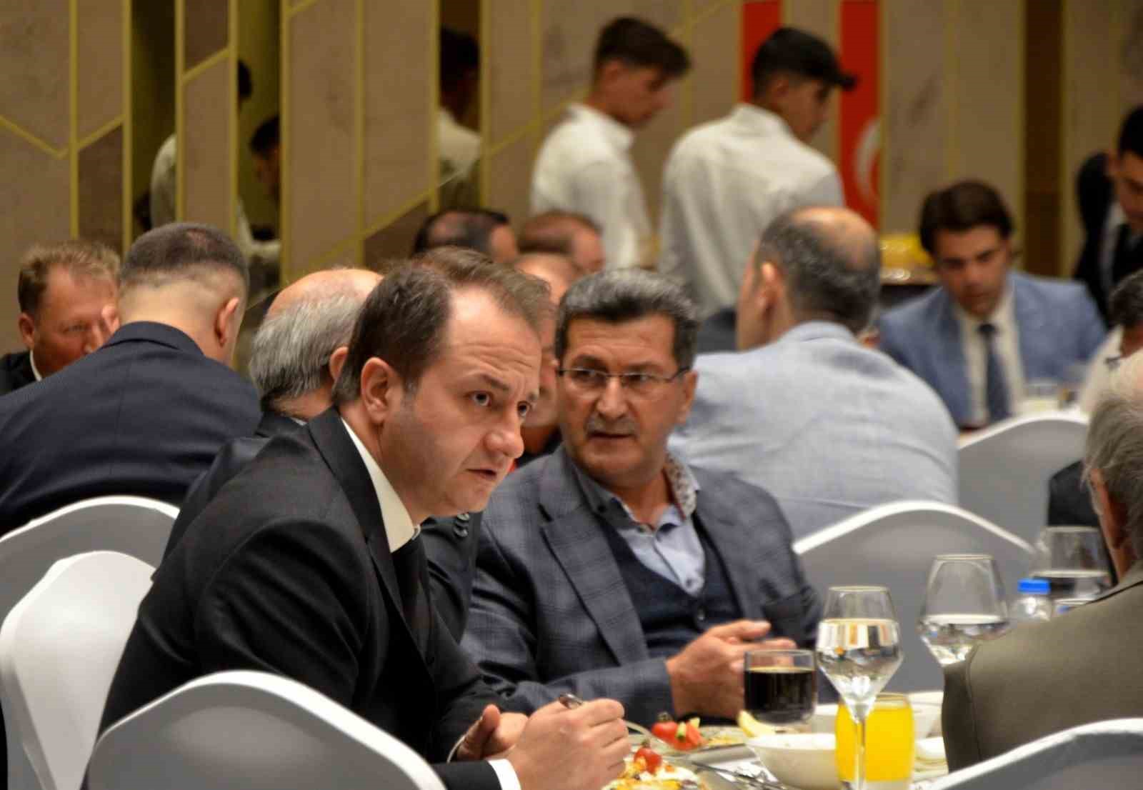 AŞKALE ÇİMENTO İCRA KURULU BAŞKANI FATİH YÜCELİK,
