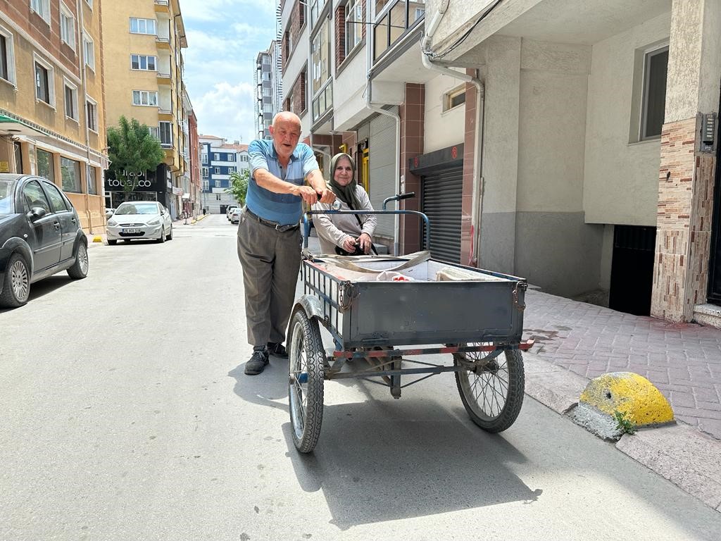 TEPEBAŞI İLÇESİ YENİBAĞLAR MAHALLESİ’NDE OTURAN KADİR GÜNGÖR YÜRÜMEKTE GÜÇLÜK YAŞAYAN