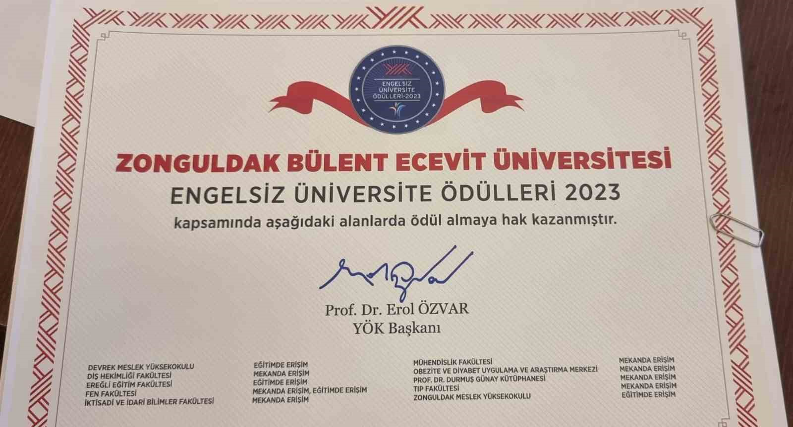 ENGELSİZ ÜNİVERSİTE ÖDÜLLERİ KAPSAMINDA 10 BİRİMİNİN EĞİTİMDE VE MEKÂNDA ERİŞİLEBİLİR