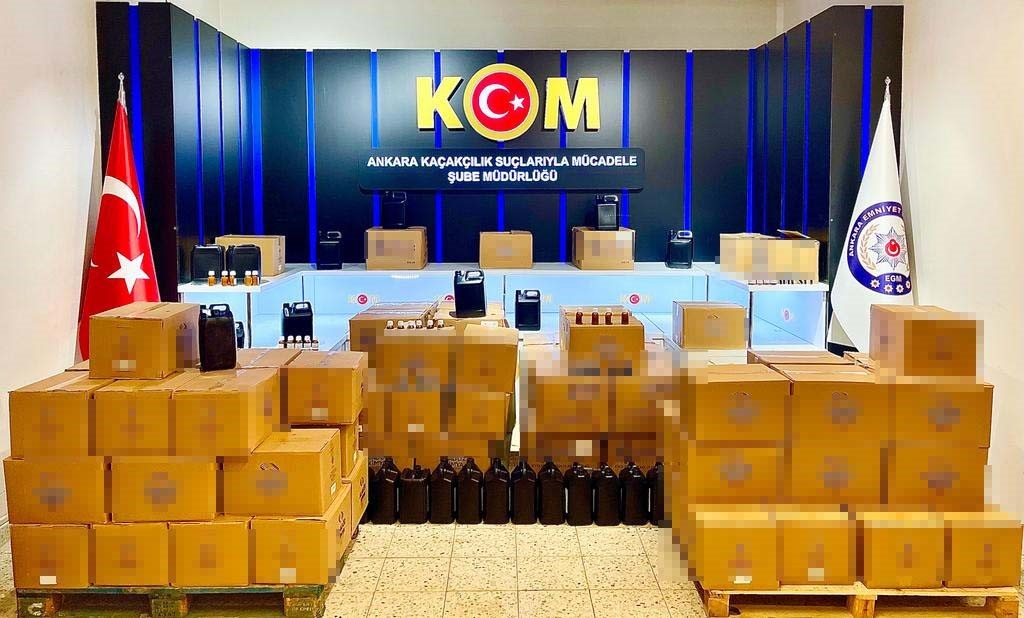 KAÇAKÇILIK SUÇLARIYLA MÜCADELE ŞUBE MÜDÜRLÜĞÜ, ANKARA’DA 1 MİLYON LİRA DEĞERİNDE