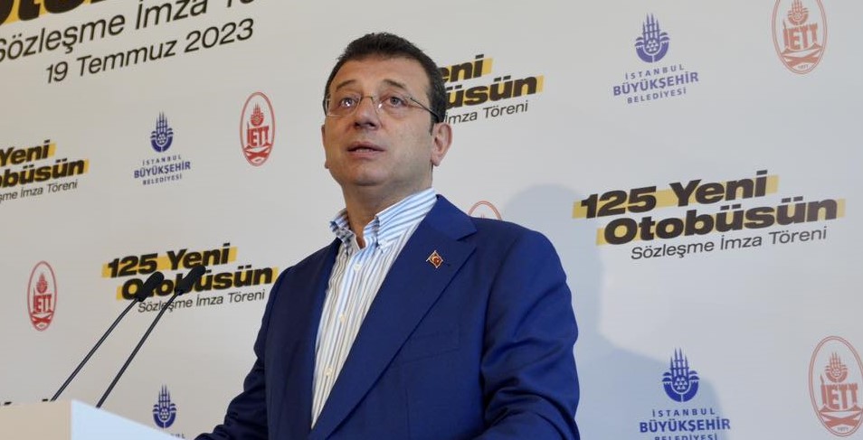 İmamoğlu “gizli toplantı” iddialarını yanıtladı İstanbul Büyükşehir Belediye (İBB) Başkanı Ekrem İmamoğlu, CHP’nin önde gelen