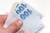 Milyonlarca memur ve emeklinin beklediği zam oranları belli oldu. 6