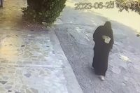 Konya’da çarşaf giyerek kadın kılığına girip aralarında alacak verecek meselesi