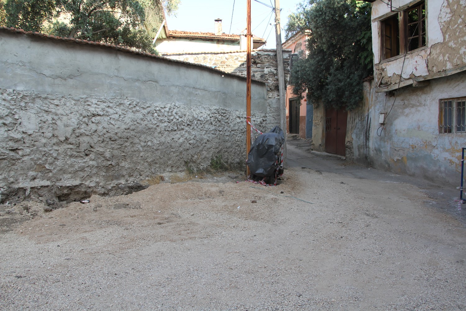 Manisa’nın Kula ilçesinde doğal gaz için kazılan ve yaklaşık 14