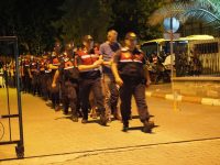 Aydın merkezli 7 ilde gerçekleştirilen dolandırıcılık operasyonunda, araç alım satımında