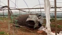 Antalya’nın Aksu ilçesindeki palet fabrikasında meydana gelen patlamada, işyerinden fırlayan