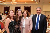 Vali Hasan Şıldak Eşi Fatma Nur Şıldak ile birlikte koruyucu