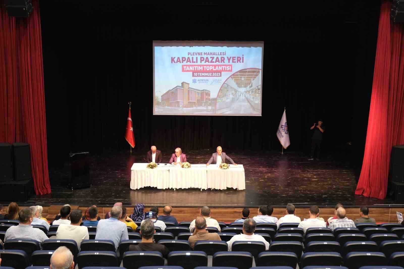 ALTIEYLÜL KAPALI PAZAR YERİ TANITIMI GERÇEKLEŞTİRİLDİ