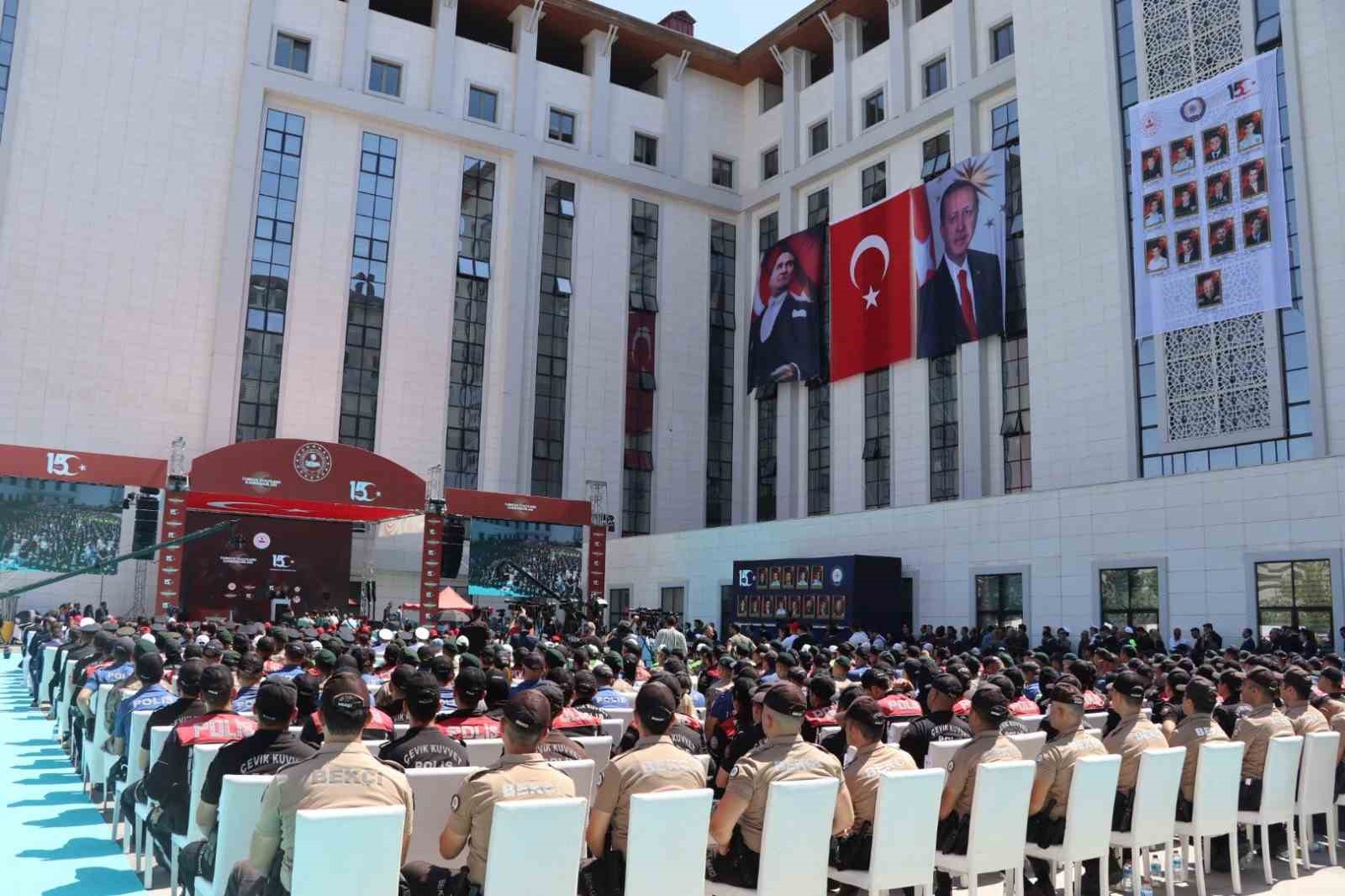 ANKARA EMNİYET MÜDÜRLÜĞÜ’NDE 15 TEMMUZ DEMOKRASİ VE MİLLİ BİRLİK GÜNÜ