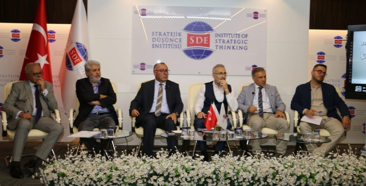 ANKARA'NIN ÜNLÜ DÜŞÜNCE KURULUŞU STRATEJİK DÜŞÜNCE ENSTİTÜSÜ'NDE (SDE) "CAMMU VE