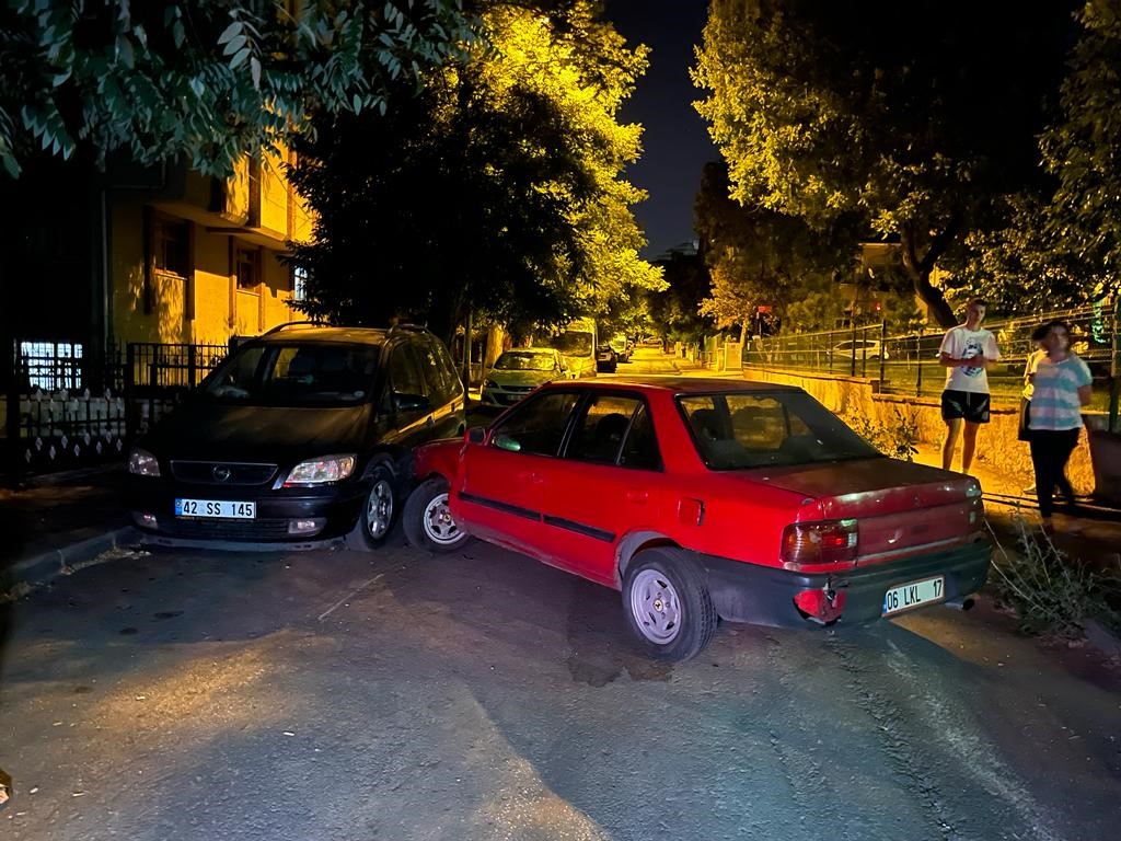 ANKARA’NIN YENİMAHALLE İLÇESİNDE ALKOLLÜ OLDUĞU İDDİA EDİLEN BİR KİŞİ PARK