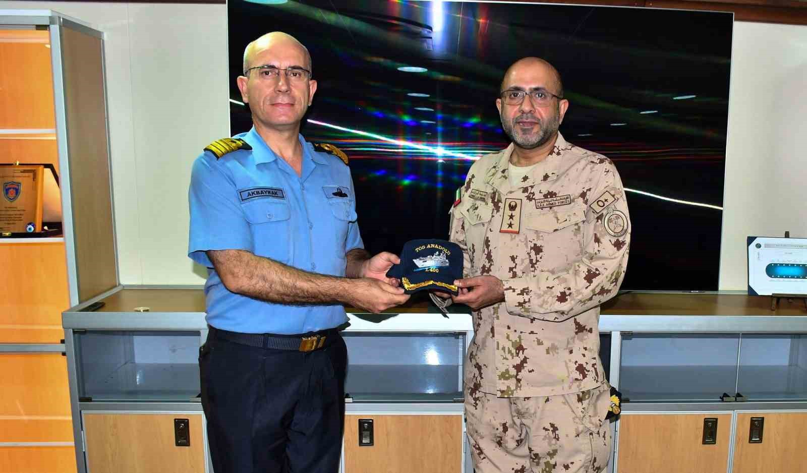 BİRLEŞİK ARAP EMİRLİKLERİ (BAE) HEYETİ, TCG ANADOLU’YU ZİYARET ETTİ.