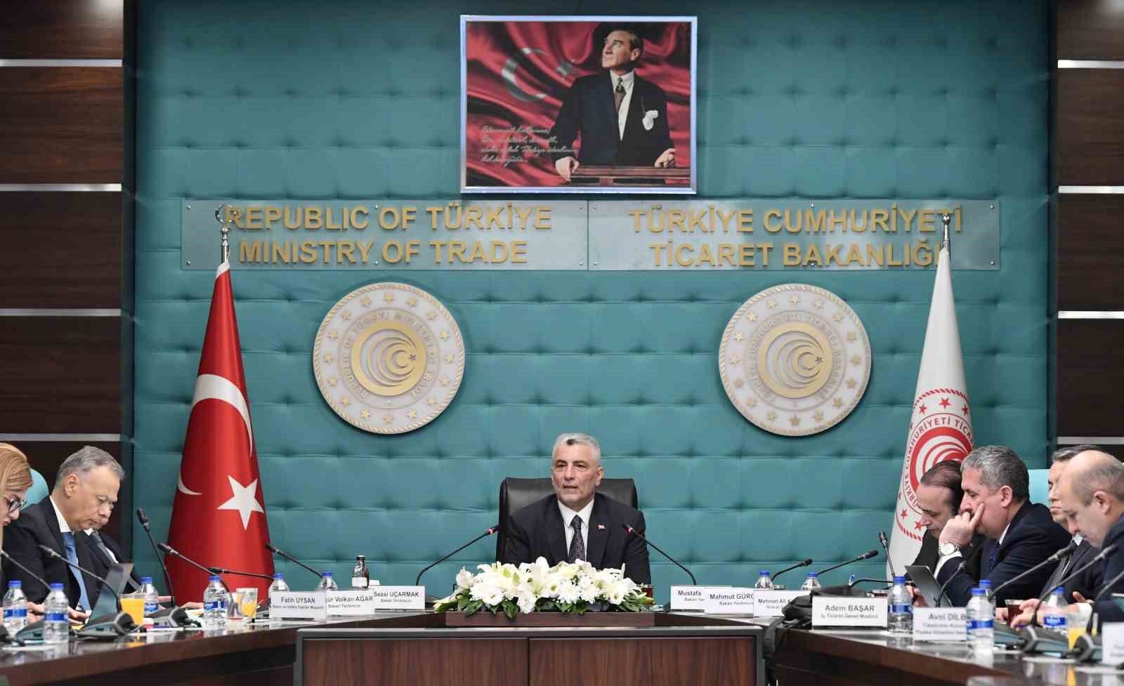 TİCARET BAKANI ÖMER BOLAT