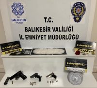 BALIKESİR'DE 46 ŞAHSA UYUŞTURUCU OPERASYONU
