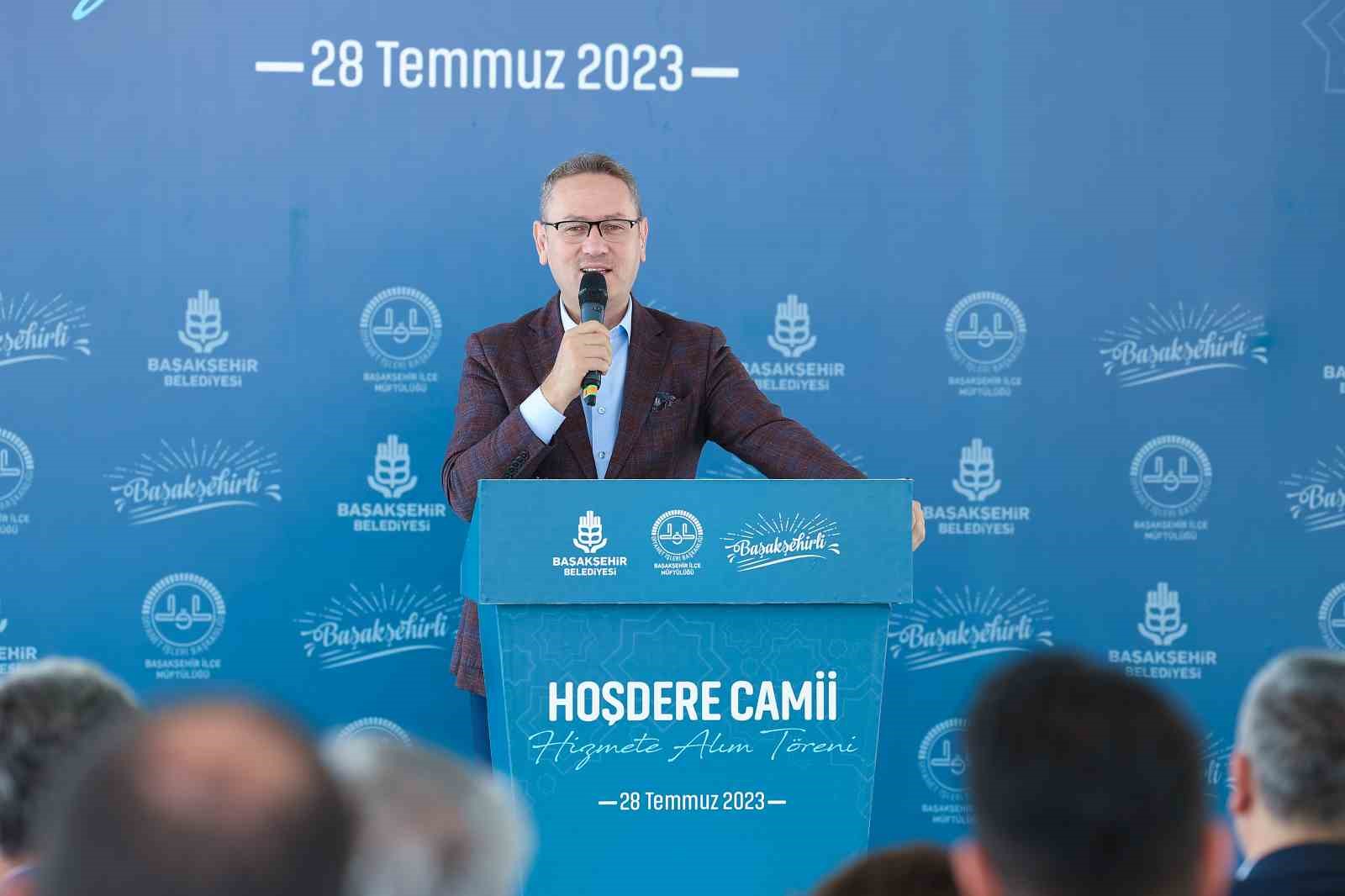 BAŞAKŞEHİR’DE, HAYIRSEVERLERİN DESTEĞİYLE İNŞA EDİLEN HOŞDERE CAMİİ İBADETE AÇILDI. CAMİNİN