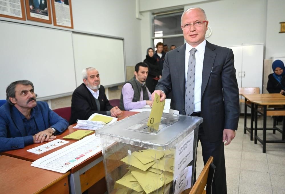ZAFER PARTİSİ GENEL BAŞKANI ÜMİT ÖZDAĞ, “BURSA’DAN HATAY’A 500 OTOBÜS