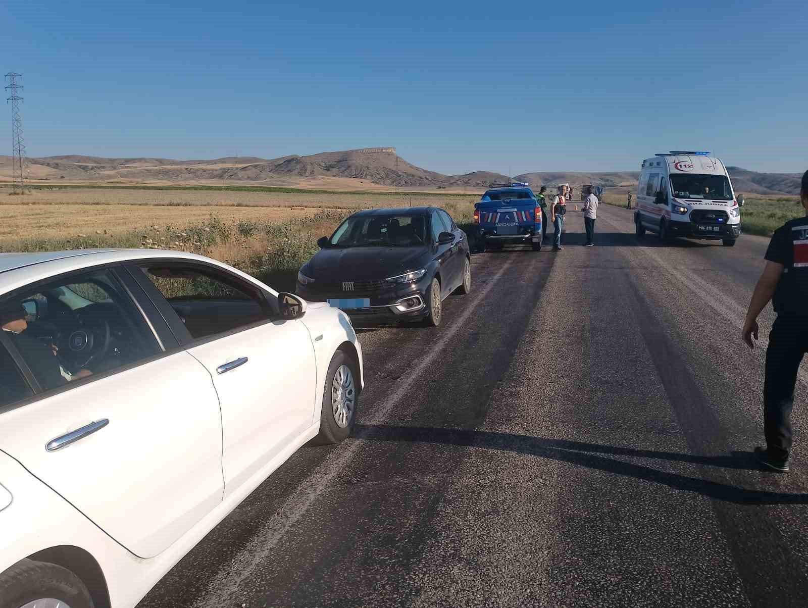 ANKARA’NIN POLATLI İLÇESİ KONYA YOLU İSTİKAMETİNDE MEYDANA GELEN KAZADA 5