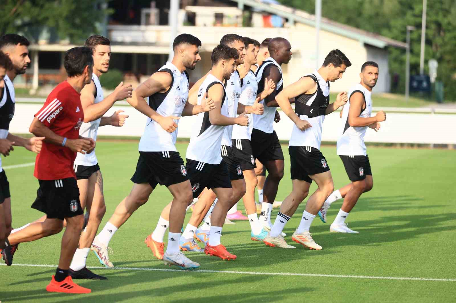 BEŞİKTAŞ, ALMANYA KAMPINA BAVYERA EYALETİ’NİN GRASSAU KASABASINDA BU AKŞAM YAPTIĞI