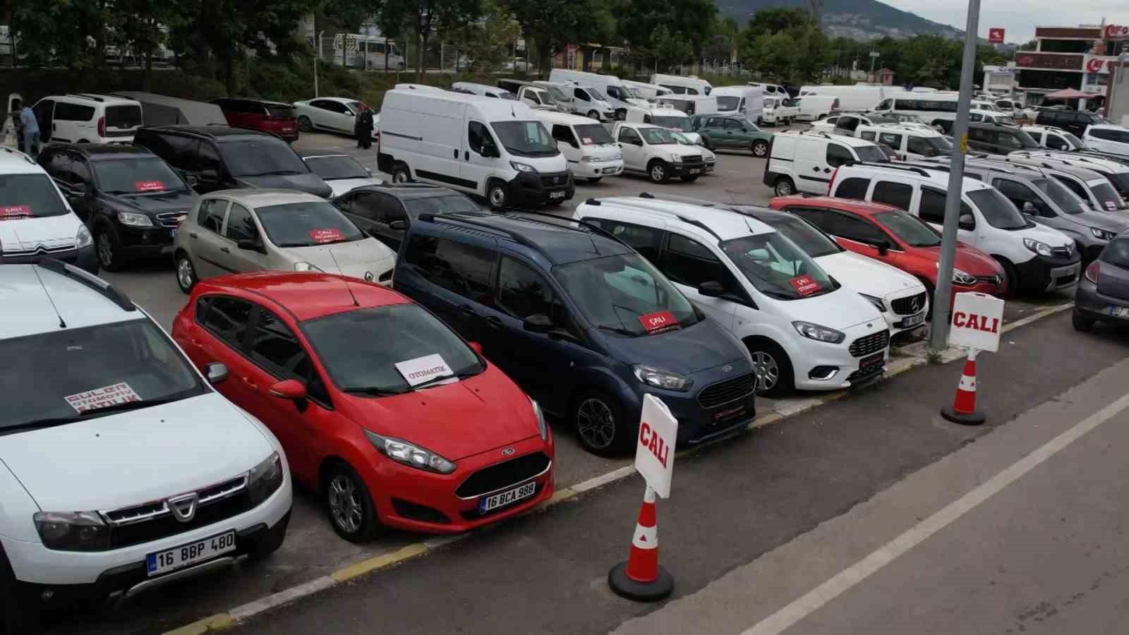 BURSA OTO GALERİCİLER ODASI BAŞKANI HAKAN YANIK, STOKÇULUK YAPAN FİRMALARIN