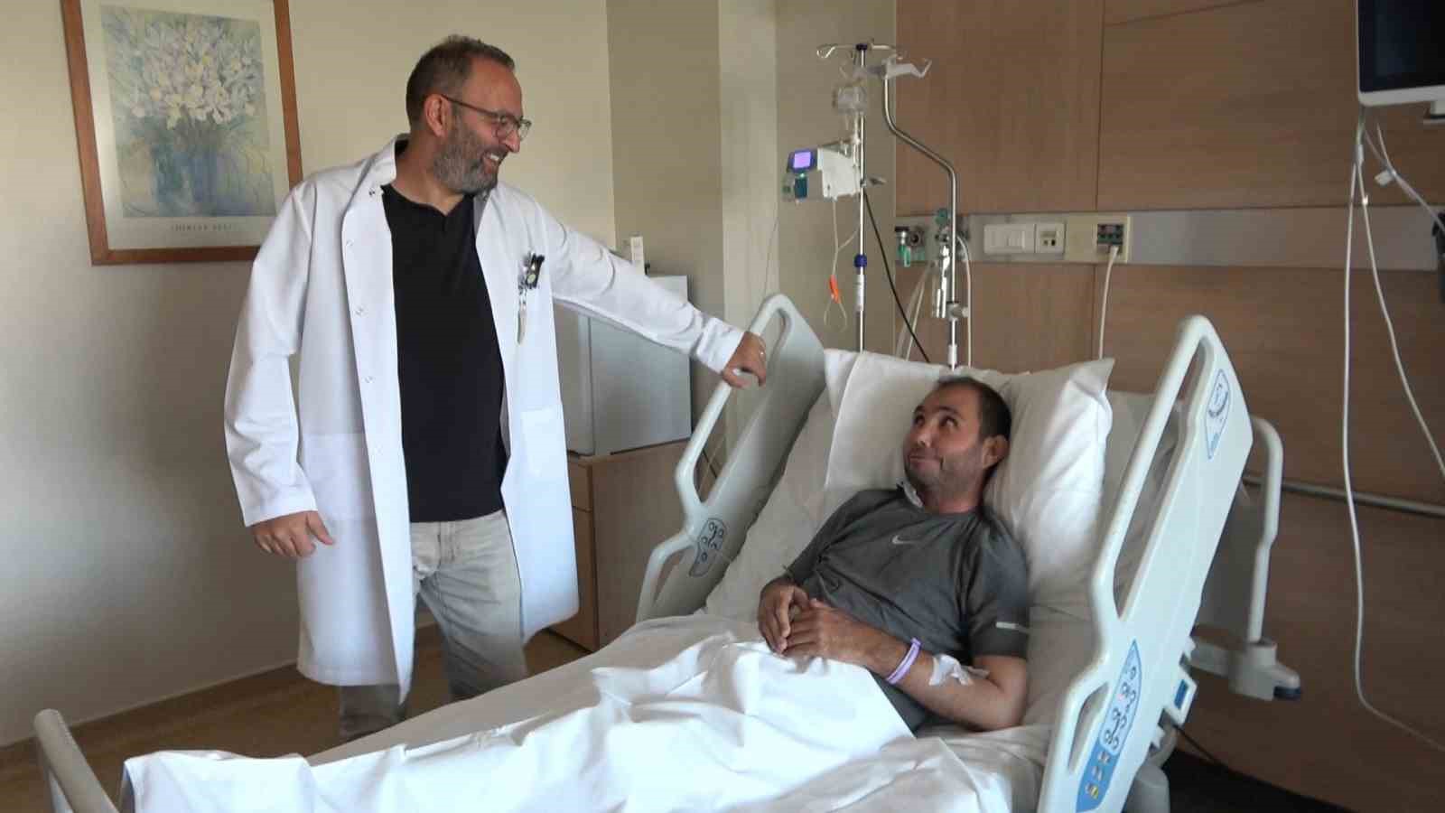 ÇANAKKALE'DE GEÇİRDİĞİ RAHATSIZLIK SONUCU BEYİN ÖLÜMÜ GERÇEKLEŞEN DEVLET SANATÇISI MEHMET