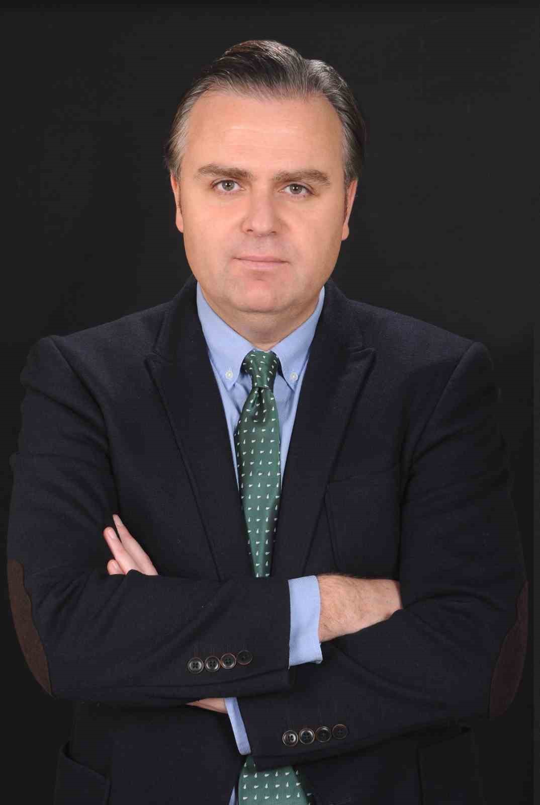 KUZEY AFRİKA KÖKENLİ 17 YAŞINDAKİ NAHEL MERZOUK'UN POLİS TARAFINDAN VURULARAK