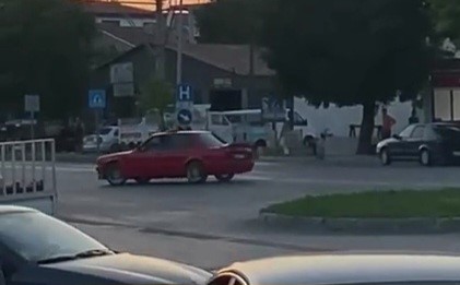 TEKİRDAĞ'IN ŞARKÖY İLÇESİNDE DRİFT YAPAN SÜRÜCÜYE 21 BİN 729 LİRA