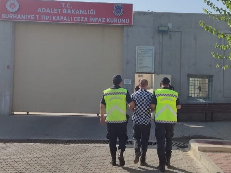 JANDARMA SUÇ ARAŞTIRMA TİMLERİ (JASAT) TARAFINDA HAKLARINDA 10 YILDAN FAZLA