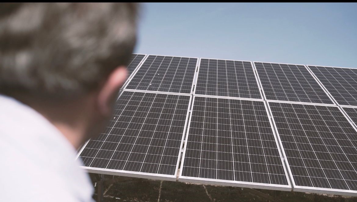 GÜRSU BELEDİYESİ’NİN VİZYON PROJELERİNDEN GÜNEŞ ELEKTRİK SANTRALİ AÇILIYOR. GÜNEŞTEN ÜRETİLEN