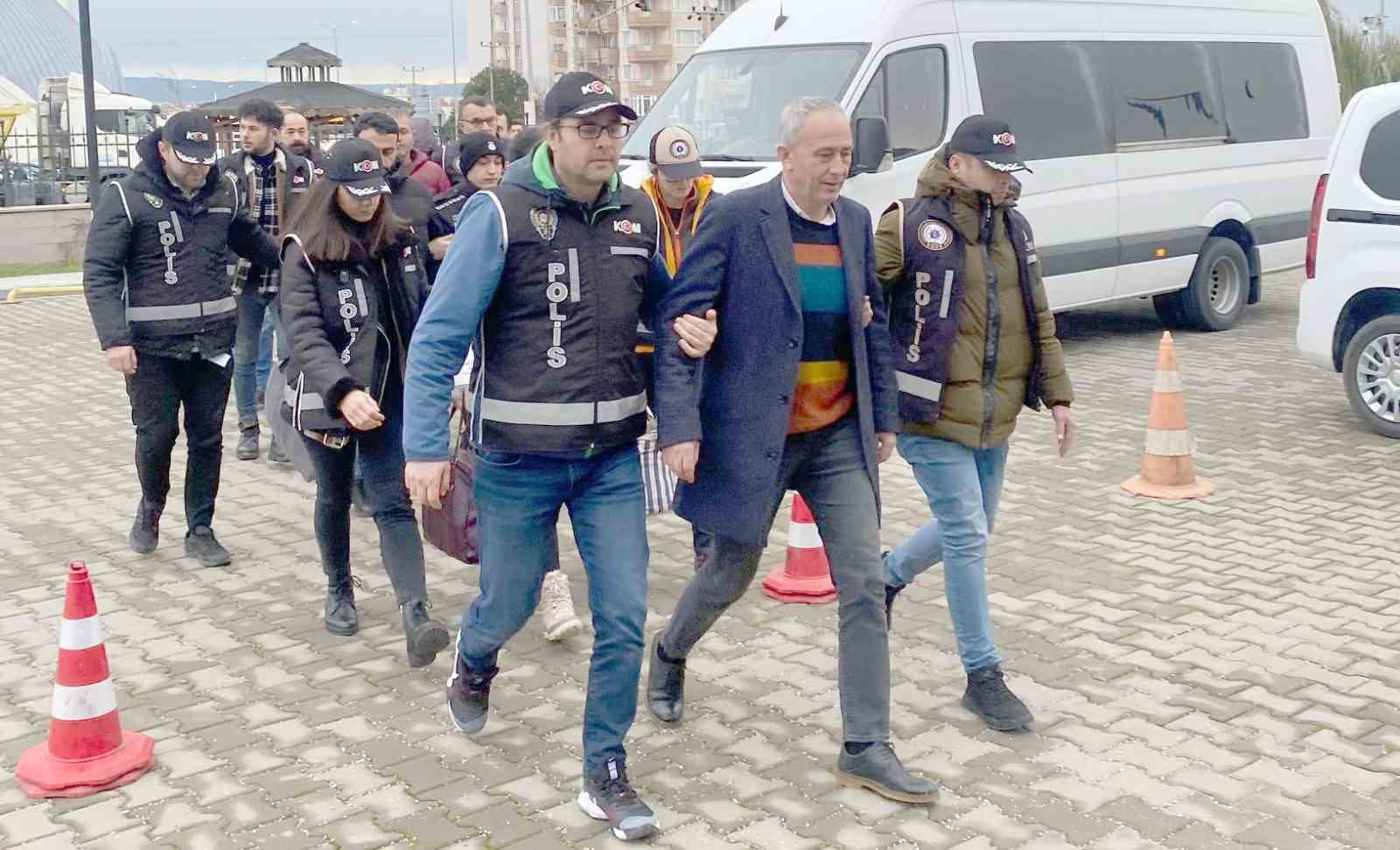 ÇANAKKALE’NİN GÖKÇEADA İLÇESİNDE YOLSUZLUK VE RÜŞVET İDDİASIYLA HAKKINDA YÜRÜTÜLEN SORUŞTURMA