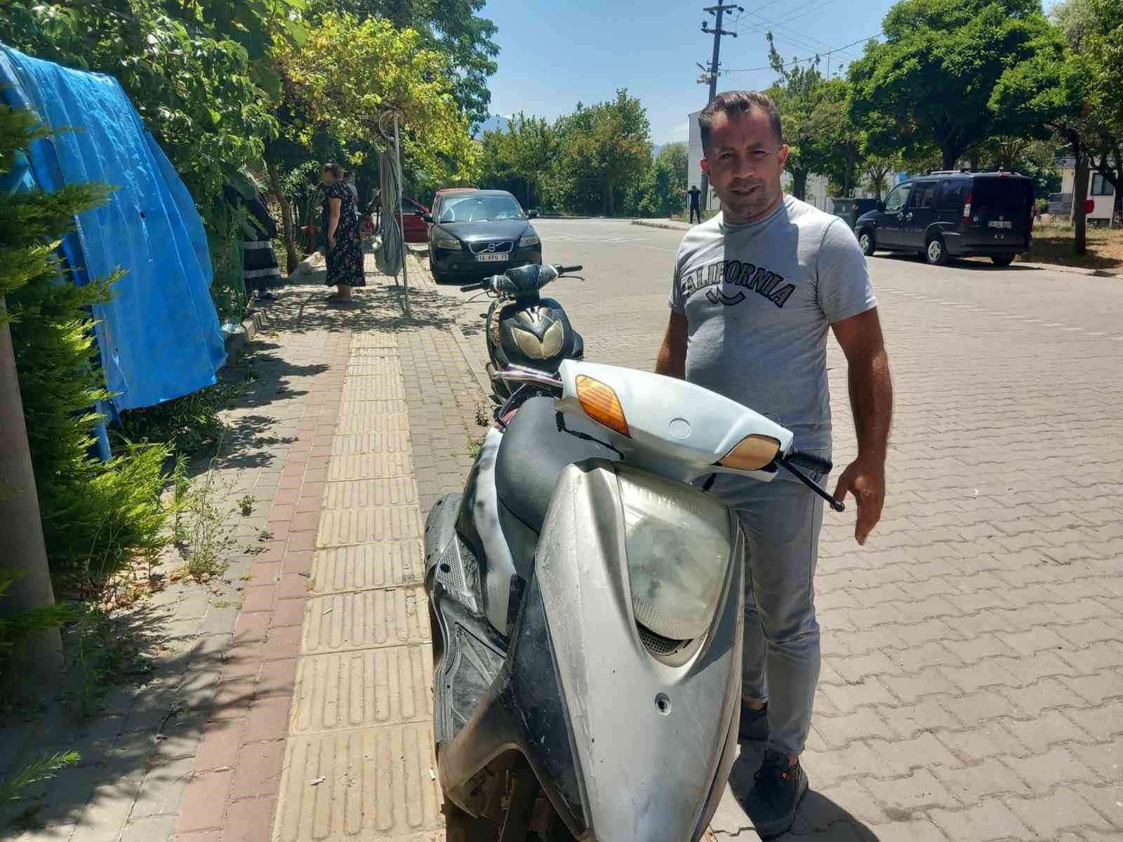 ORHANGAZİ'DE DÜN GÖL YOLU ÜZERİNDE BULUNAN BİR FABRİKA OTOPARKINDAN GÜNDÜZ
